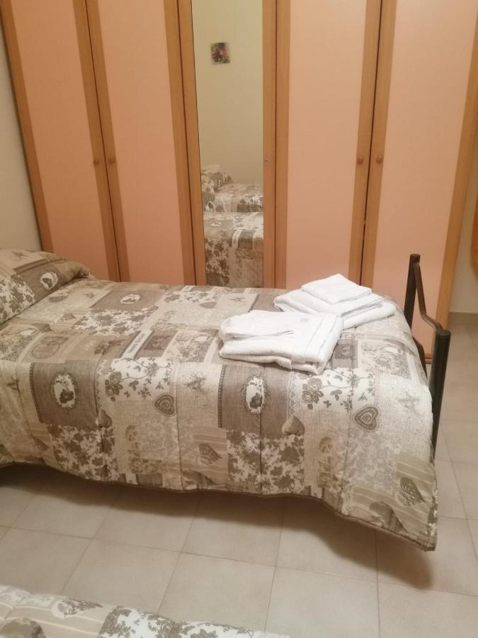 Apulian Heart Elegante Appartamento Gioia Del Colle Bagian luar foto